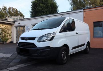 Ford Transit Custom 186.000 km 6.899 &euro; Düsseldorf 40474
