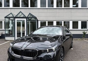 BMW 530 4.062 km 71.950 &euro; Köln 50739