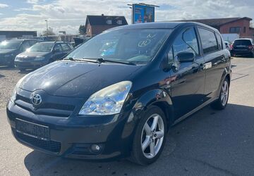 Toyota Corolla Verso 256.200 km 1.800 &euro; Erftstadt (bei köln) 50374