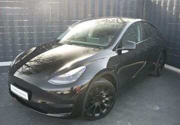 Tesla Model Y 47.124 km 33.999 &euro; Dormagen 41539
