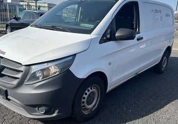 Mercedes-Benz Vito 220.000 km 6.200 &euro; Köln 50999