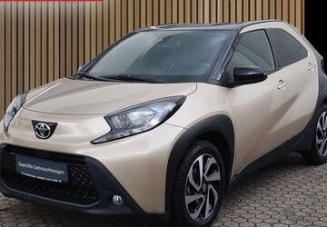 Toyota Aygo (X) 10.150 km 14.890 &euro; Leverkusen 51381
