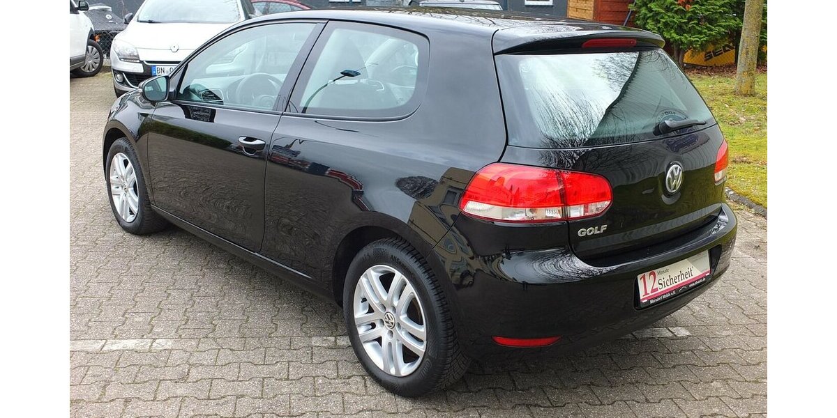 VW Golf 1.4i TRENDLINE KLIMAANLAGE SPORT-LMF SHZ 132.895 km 6.598 &euro; Köln 50858