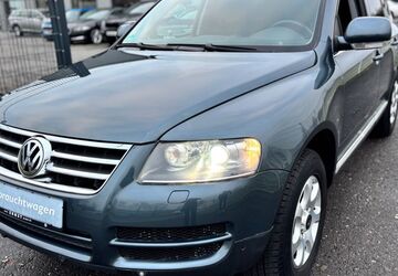 VW Touareg 194.000 km 7.900 &euro; Troisdorf (10 km Köln-Bonn Airport) 53842