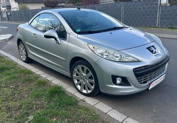 Peugeot 207 62.700 km 5.900 &euro; Troisdorf (Nähe Köln/Bonn) 53844