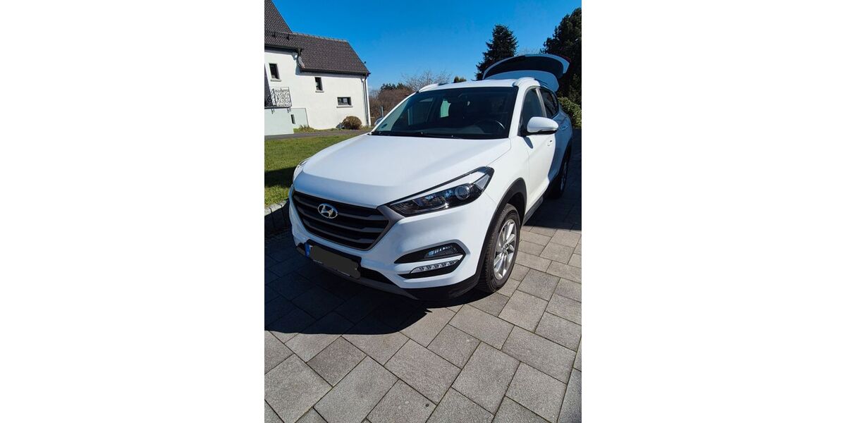 Hyundai TUCSON 83.100 km 13.550 &euro; Overath 51491