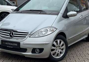 Mercedes-Benz A 170 121.500 km 2.500 &euro; Köln 51109