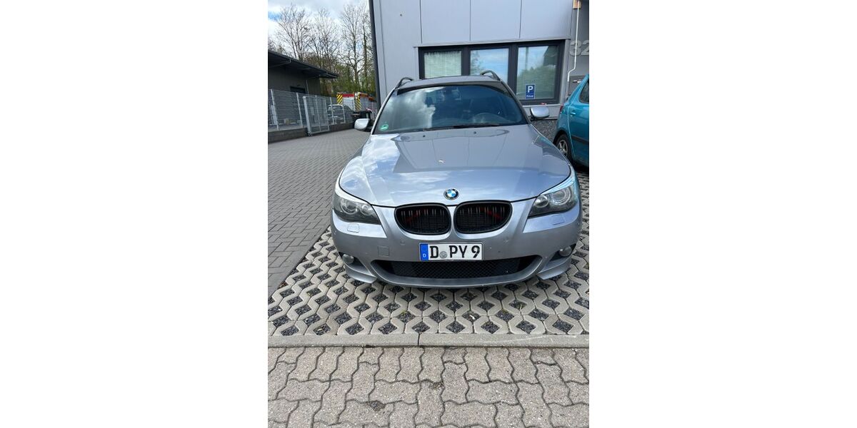 BMW 525 302.000 km 4.900 &euro; Düsseldorf 40595