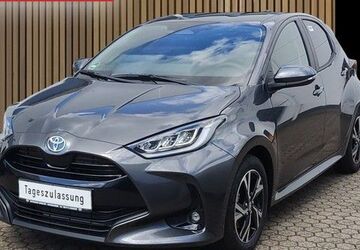 Toyota Yaris 1.100 km 27.250 &euro; Leverkusen 51381