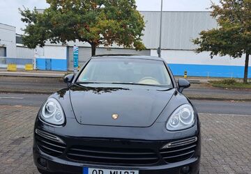Porsche Cayenne 182.000 km 19.350 &euro; Leverkusen 51373