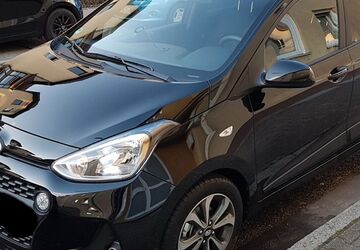 Hyundai i10 66.000 km 10.200 &euro; Köln 50858