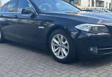 BMW 525 332.000 km 6.200 &euro; Köln 51103
