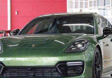 Porsche Panamera 84.000 km 69.850 &euro; Köln 50739