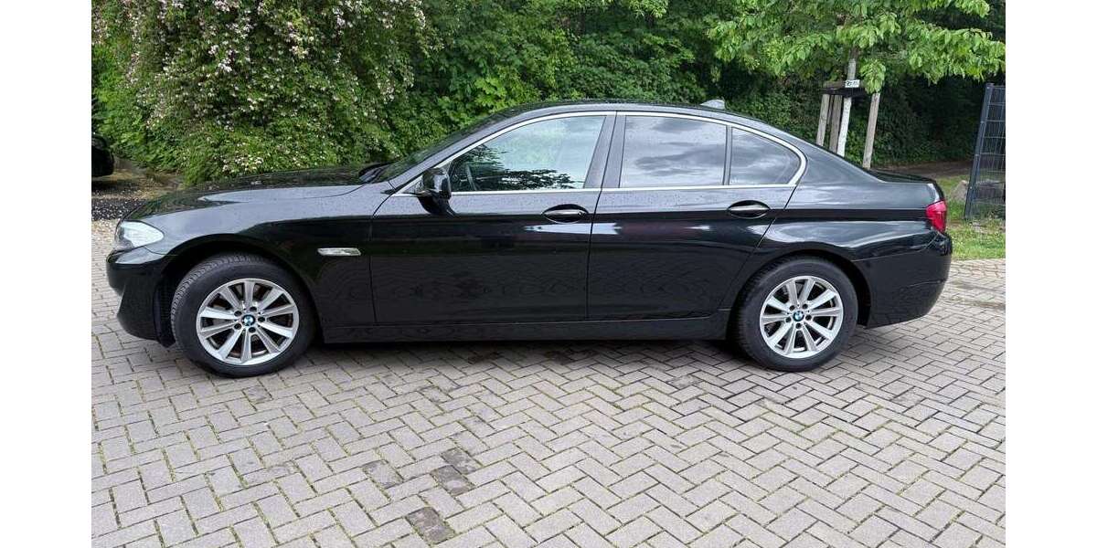 BMW 520 260.000 km 9.300 &euro; Leverkusen, Stadt 51371
