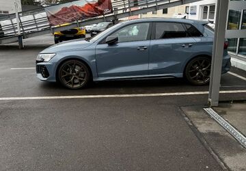 Audi RS3 23.500 km 57.500 &euro; Bergisch Gladbach 51427