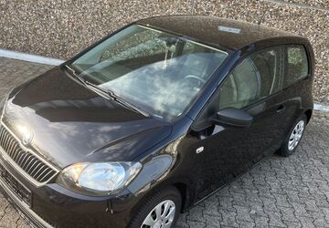 Skoda Citigo 90.000 km 5.300 &euro; Düsseldorf 40223