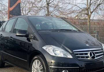 Mercedes-Benz A 180 163.000 km 5.299 &euro; Troisdorf 53842