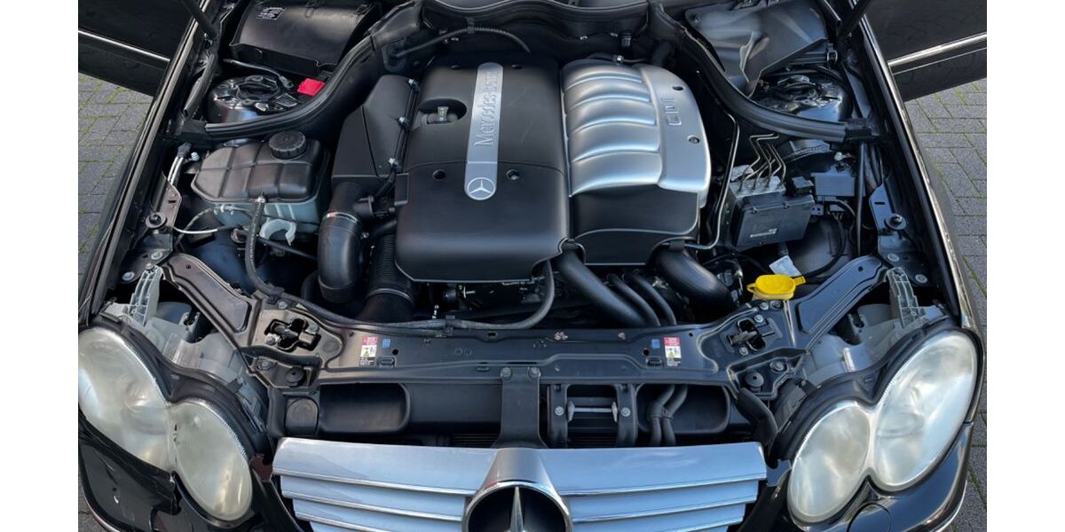 Mercedes-Benz CLK 270 51.170 km 7.600 &euro; Köln 50996