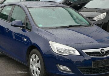 Opel Astra 138.748 km 3.249 &euro; Leverkusen 51379