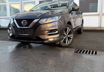 Nissan Qashqai 150.000 km 8.950 &euro; Neuss 41469
