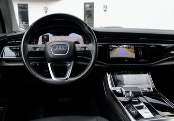 Audi Q7 115.000 km 41.490 &euro; Köln 51107