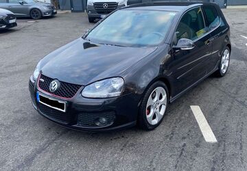 VW Golf 9.000 km 17.499 &euro; Düsseldorf 40229