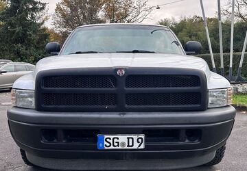 Dodge RAM 153.500 km 7.500 &euro; Langenfeld 40764