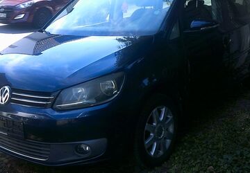 VW Touran 177.800 km 5.700 &euro; Grevenbroich 41516