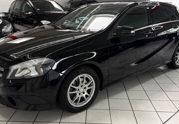 Mercedes-Benz A 180 87.000 km 11.700 &euro; Leverkusen 51371