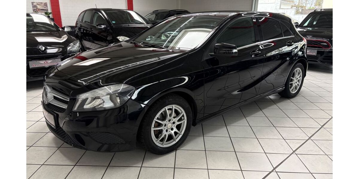 Mercedes-Benz A 180 87.000 km 11.700 &euro; Leverkusen 51371