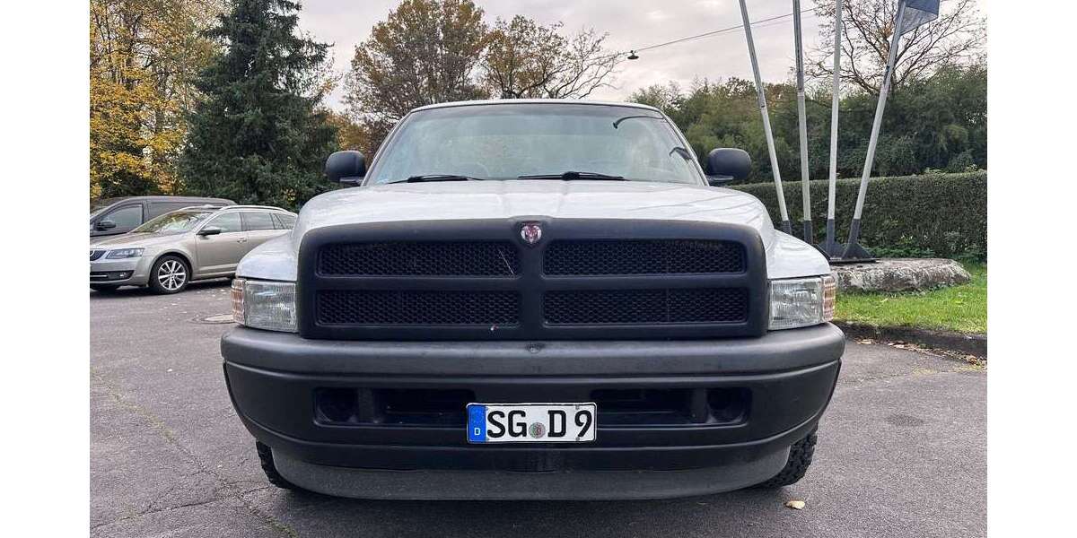 Dodge RAM 153.500 km 7.500 &euro; Langenfeld 40764