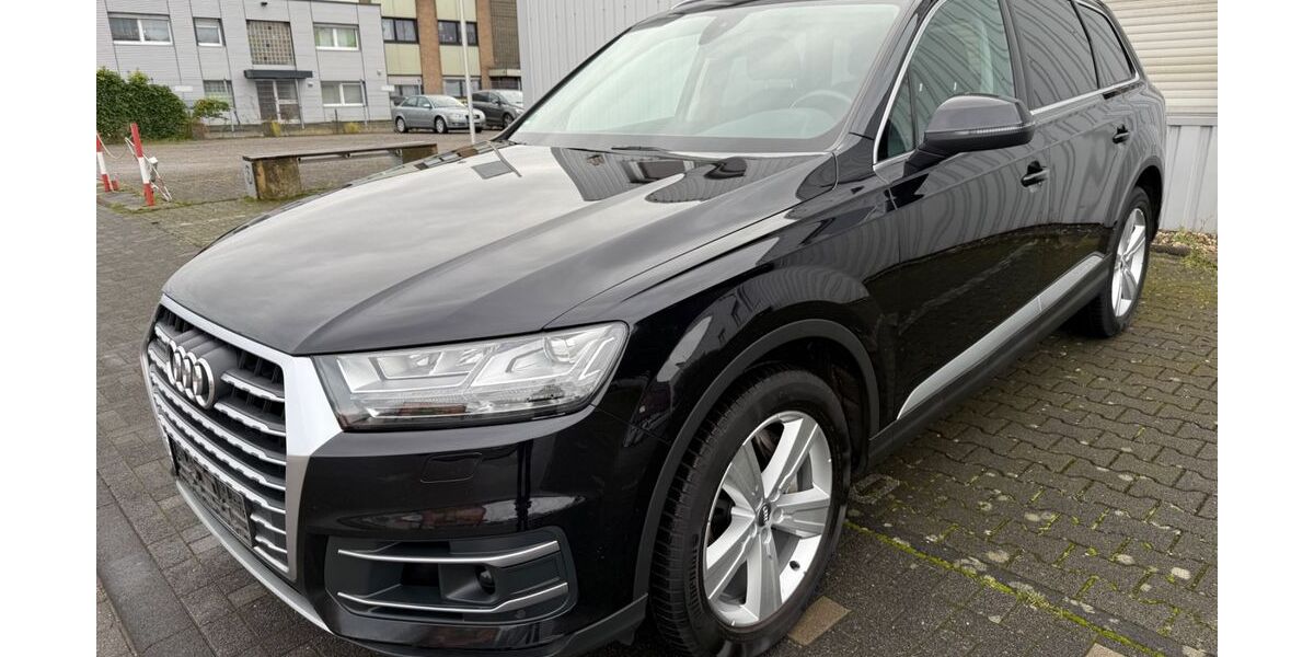 Audi Q7 157.594 km 34.990 &euro; Köln 50767