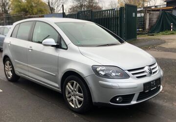 VW Golf 136.000 km 2.999 &euro; Köln 50739