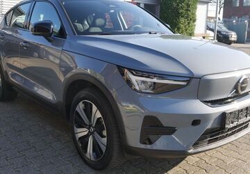 Volvo C40 50.677 km 25.950 &euro; Düsseldorf 40233