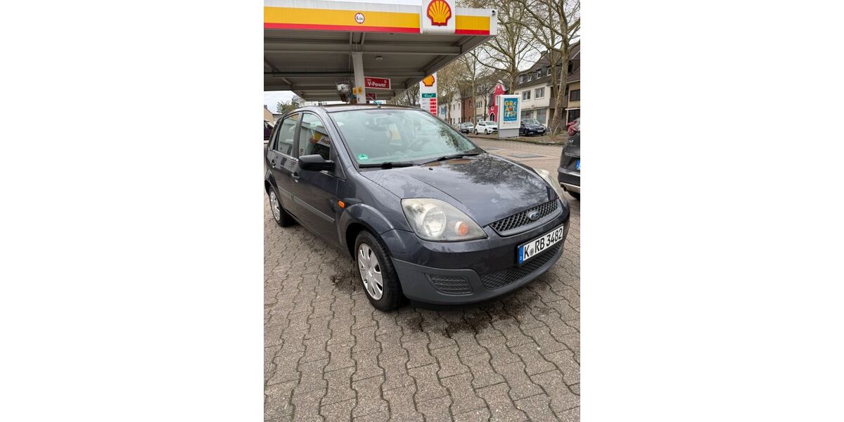Ford Fiesta 200.000 km 1.900 &euro; Köln 50968