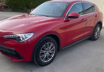 Alfa Romeo Stelvio 105.000 km 21.699 &euro; Remscheid 42855