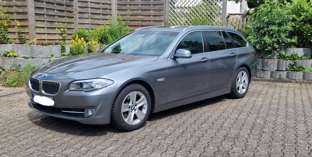 BMW 520 225.500 km 6.800 &euro; Leverkusen 51377