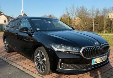 Skoda Superb 12.000 km 42.900 &euro; Hückeswagen 42499