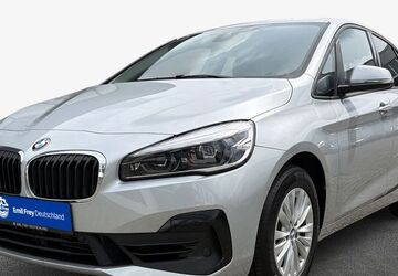 BMW 220 Active Tourer 55.230 km 21.490 &euro; Düsseldorf 40549