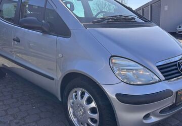 Mercedes-Benz A 160 114.800 km 3.970 &euro; Bergisch Gladbach 51469