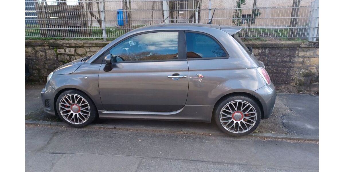 Abarth 595 Turismo 88.165 km 15.450 &euro; Köln 51149