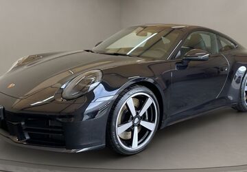 Porsche 992 10.000 km 159.800 &euro; Köln 50823