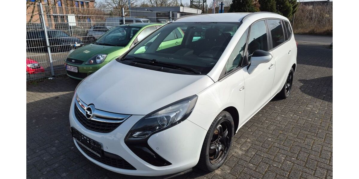 Opel Zafira 119.000 km 8.550 &euro; Wesseling 50389