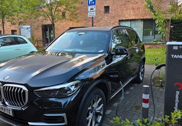 BMW X5 89.500 km 47.600 &euro; Köln 50997
