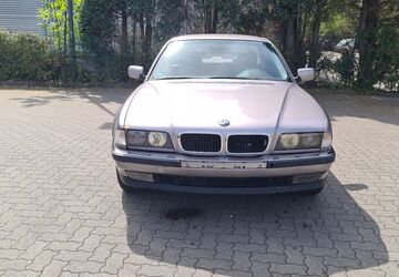 BMW 728 238.920 km 2.350 &euro; Köln 51149