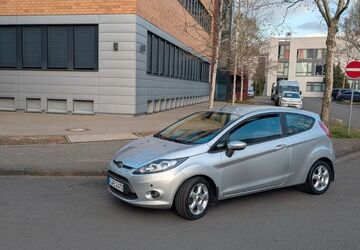 Ford Fiesta 163.000 km 4.449 &euro; Köln 51069