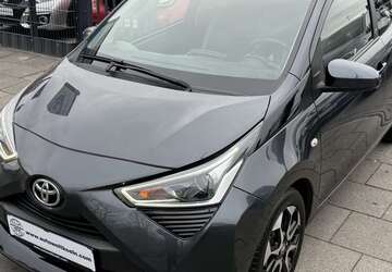 Toyota Aygo 72.586 km 8.590 &euro; Köln 51065