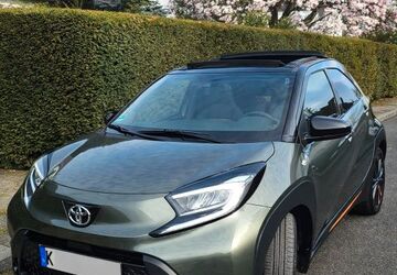 Toyota Aygo (X) 25.000 km 18.900 &euro; Köln 51143