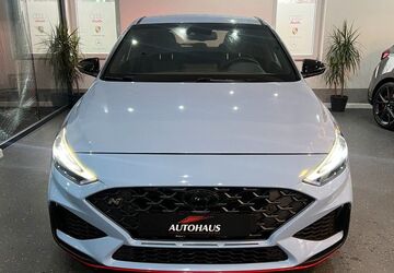 Hyundai i30 33.251 km 29.950 &euro; Remscheid 42857