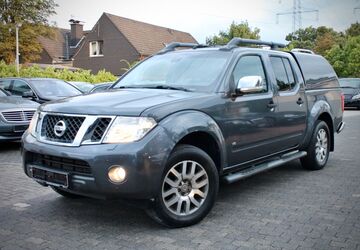 Nissan Navara 168.000 km 15.900 &euro; Köln 51145